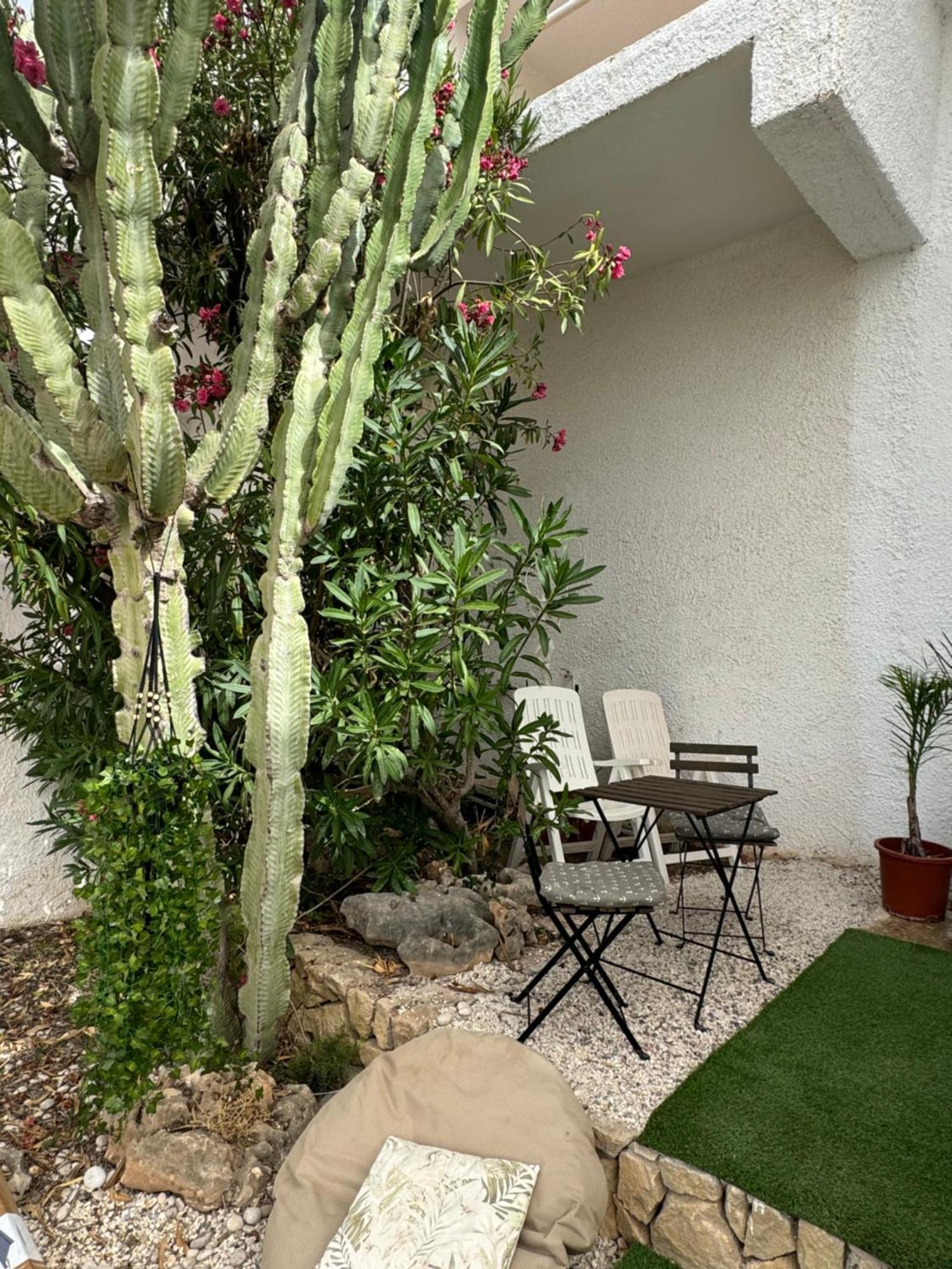 Casa Joanna With Swimming Pool Apartment L'Alfas del Pi Luaran gambar
